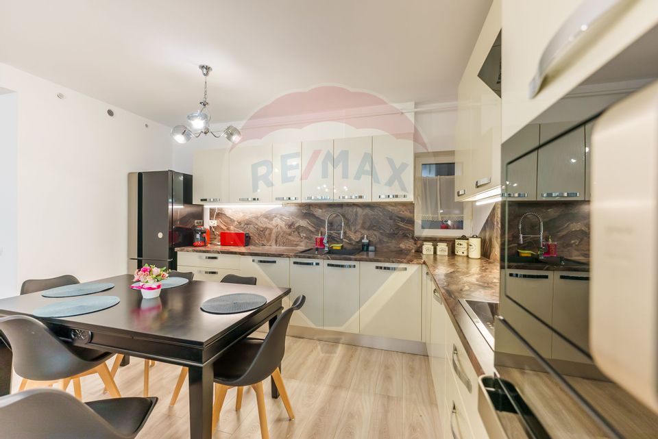 Apartament cu 2 camere,82 mp Arad Plaza