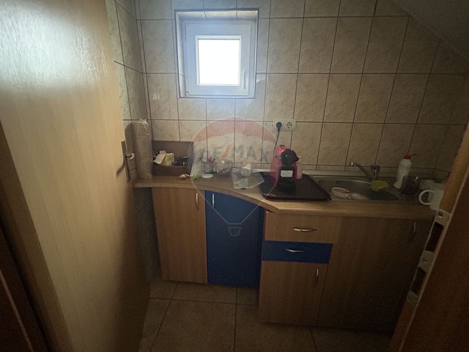 90sq.m Commercial Space for rent, Independentei area