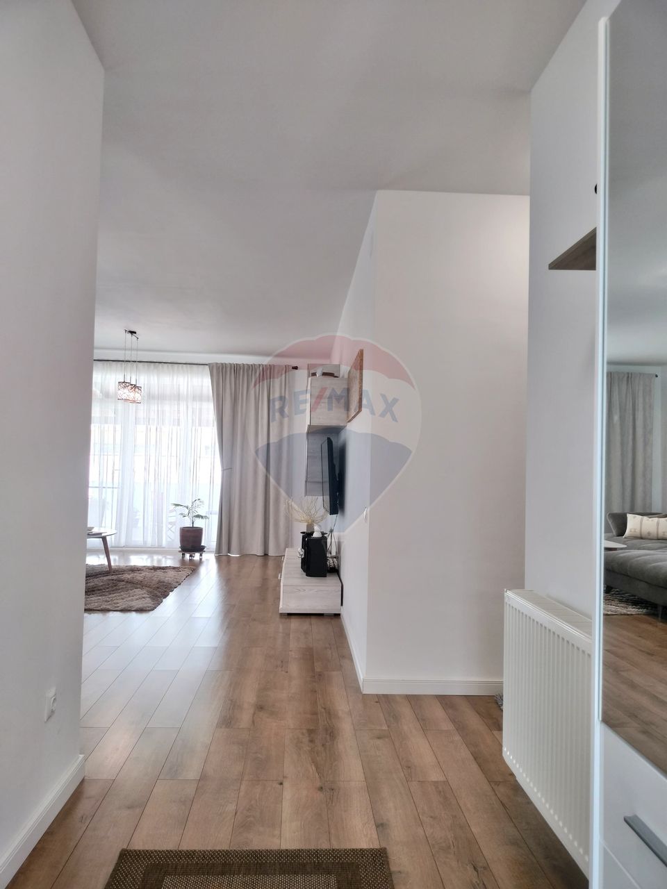 Casă cu 4 camere pe un singur nivel -Targu Mures (Sancraiu de Mures)