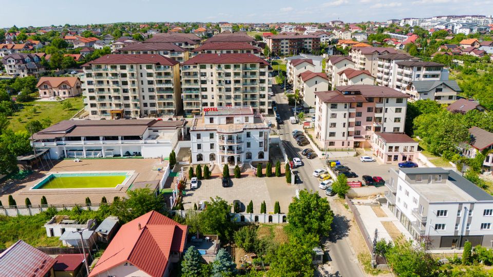 Hotel / Pensiune cu 22 camere, piscina si terasa