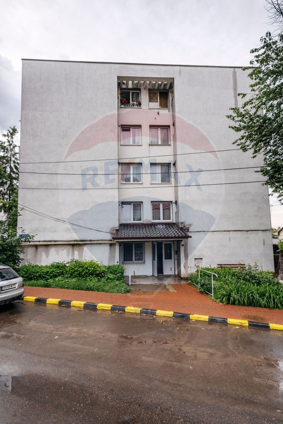 30sq.m Commercial Space for sale, Central area