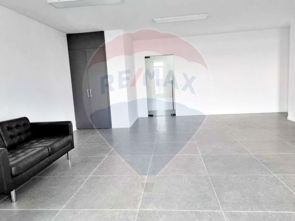 Spațiu de birouri  53 mp Arad Plaza de închiriat- etaj 5