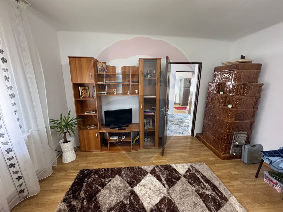 2 room House / Villa for sale, Periferie area