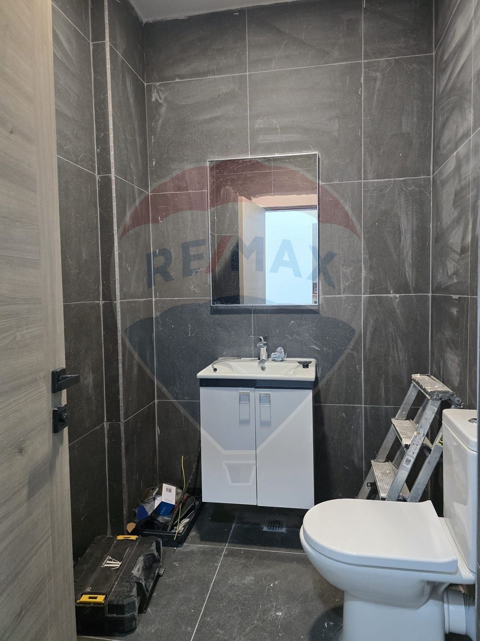 Închiriere Spațiu Comercial 400 mp Open Space Vitan Barzesti