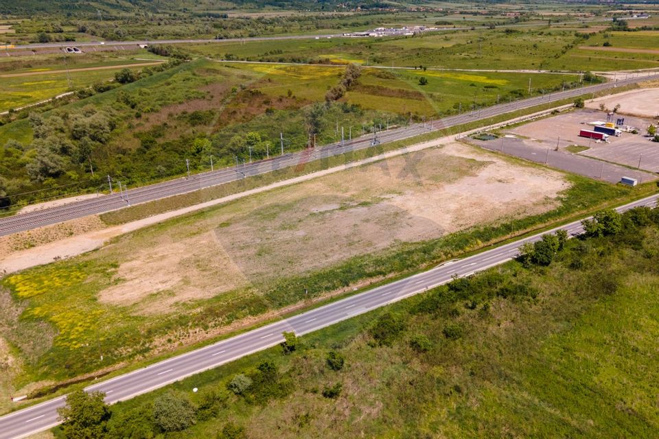 Land 21,536sqm Ilia / Strada principala