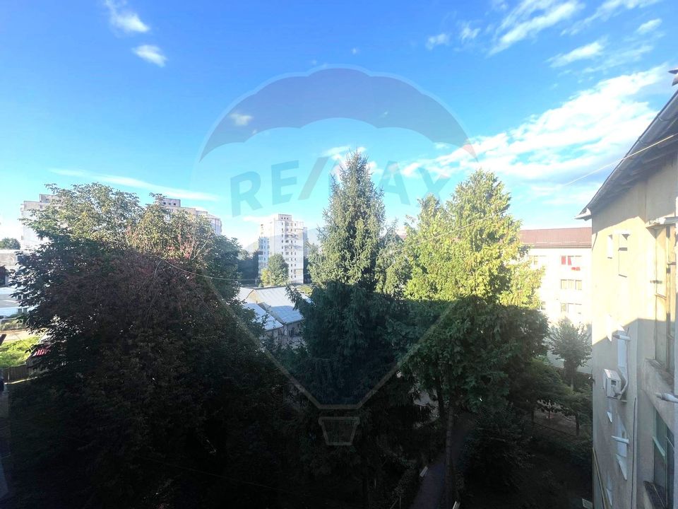 Apartament cu 2 camere de vânzare în zona Aviatori