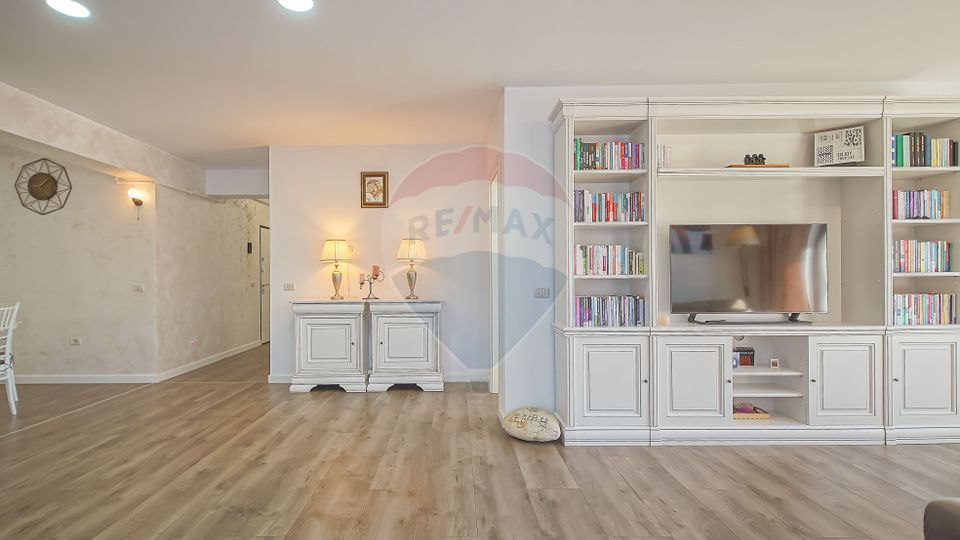 5 room Apartment for sale, Noua area