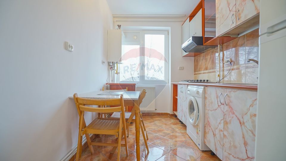 Apartament cu 2 camere, Centrul Civic, Brasov