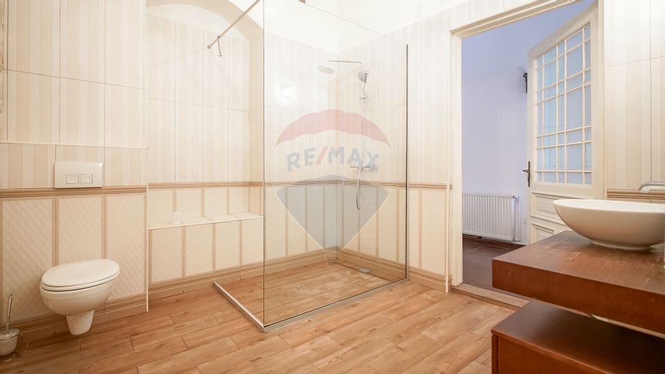 Apartament de închiriat in Centrul Istoric, pretabil regim hotelier