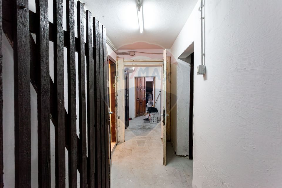 8 room House / Villa for sale, Ultracentral area