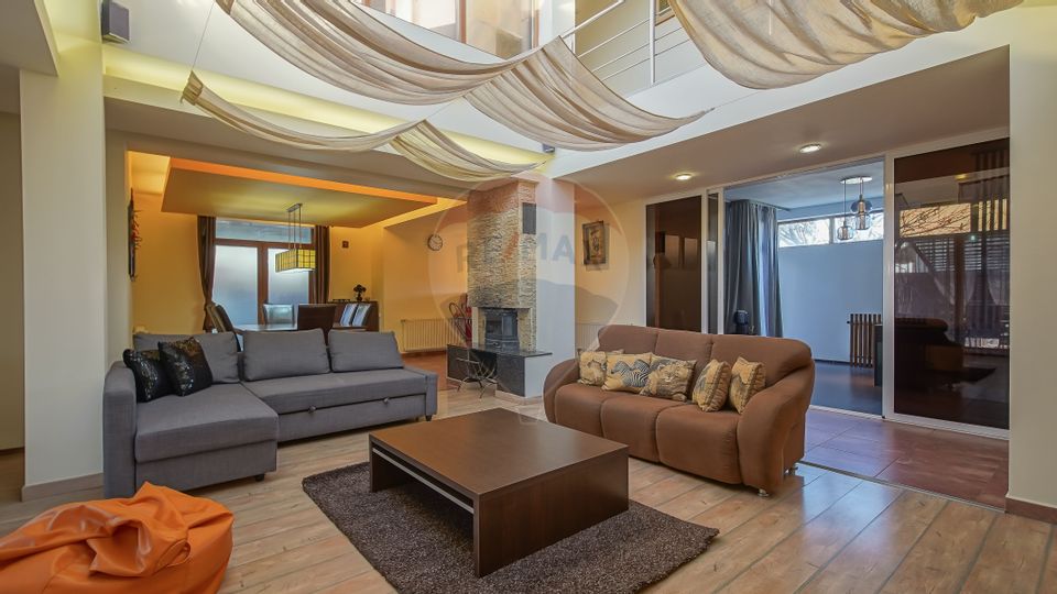 6 room House / Villa for sale