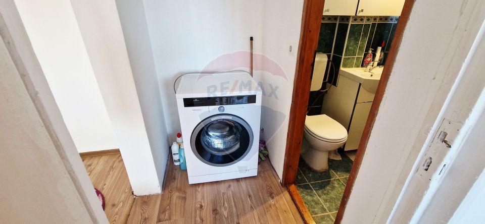 Inchiriere Apartament 2 camere, centrala, semidecomandat, zona Lebada