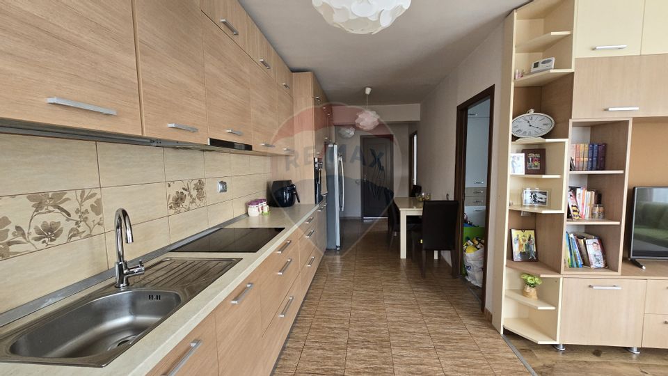 Vând apartament 3 camere, decomandat, Florești, Comision 0%