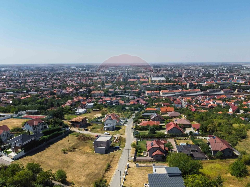 Casă de vânzare,  330mp SU și 631mp teren, str. V Cârlova, Oradea