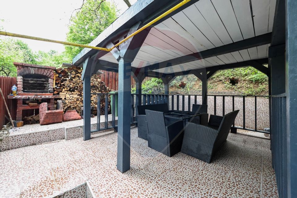 Casa in inima naturii - Brașov