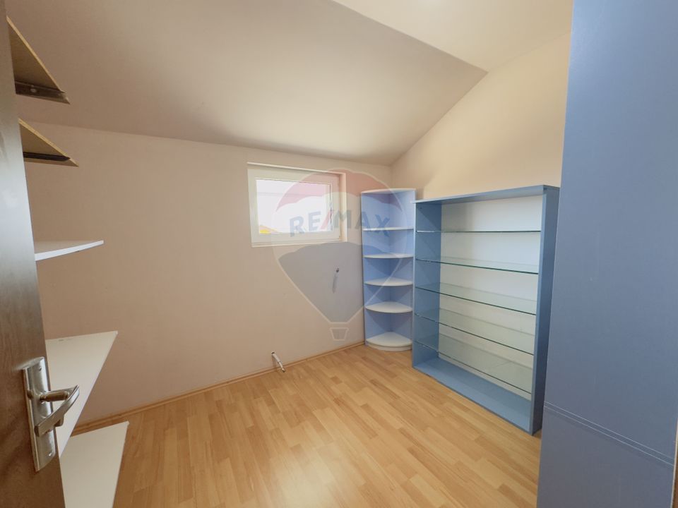 Casă cu 5 camere de vânzare Cartier Orizont 2 Paleu zona Metropolitana