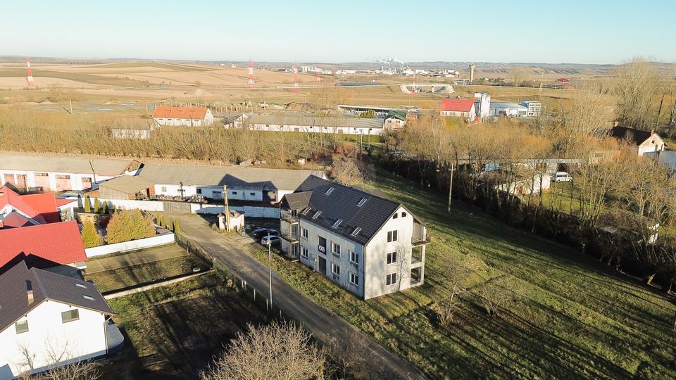 De vanzare bloc la gri format din 9 apartamente