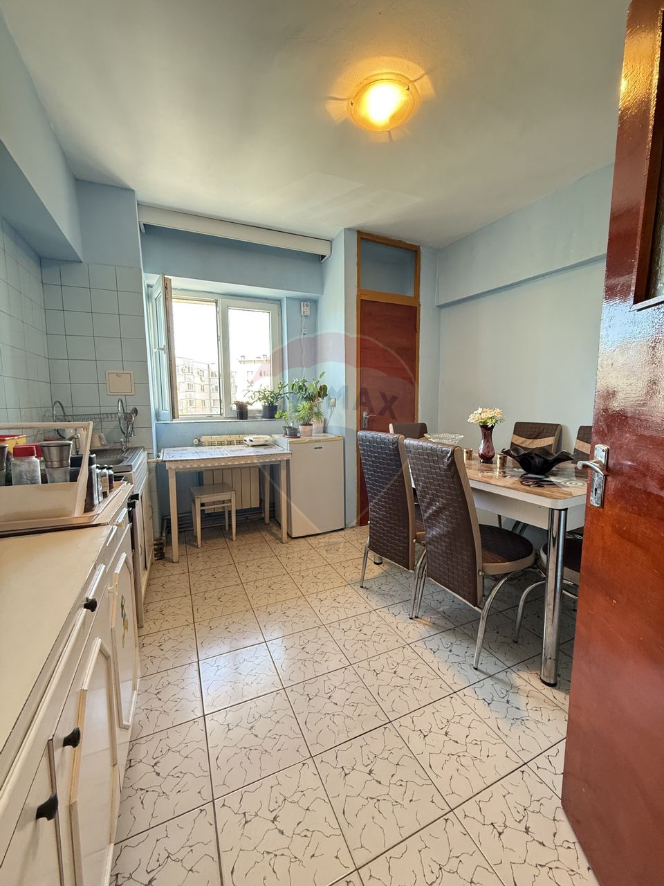 Apartament doua camere APARATORII PATRIEI