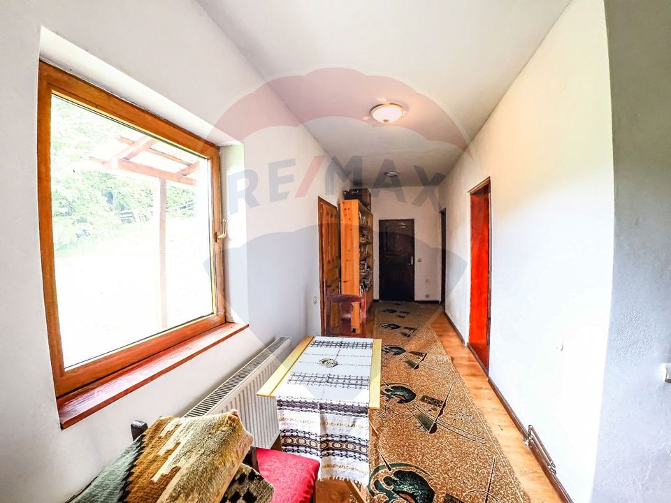 20 room House / Villa for sale, Central area