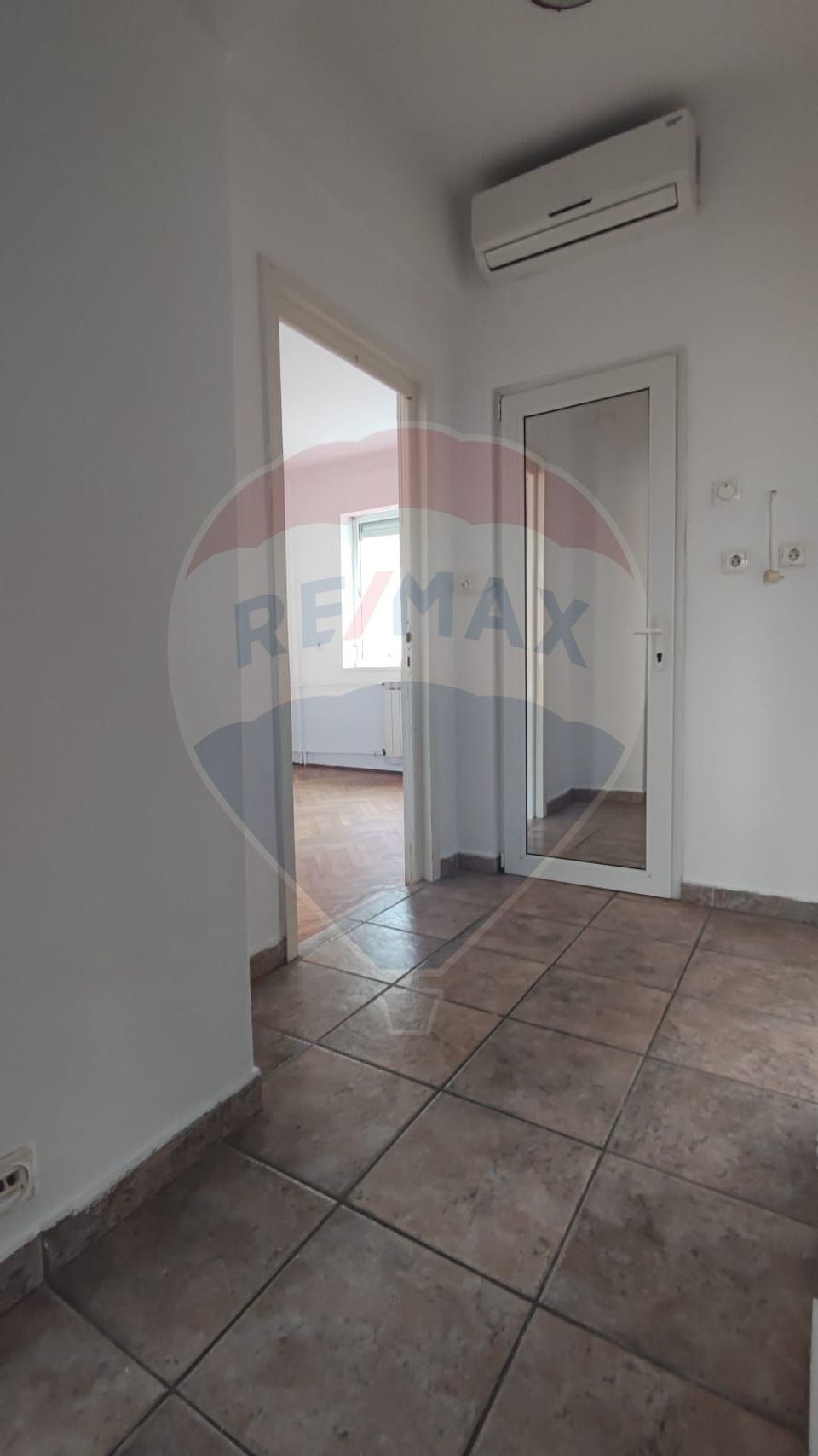 3 room Apartment for sale, Dacia area