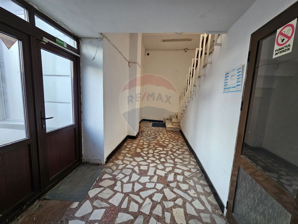 3sq.m Office Space for rent, Ultracentral area