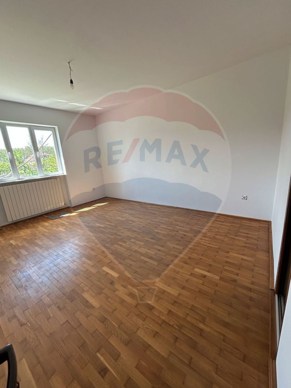 5 room House / Villa for sale