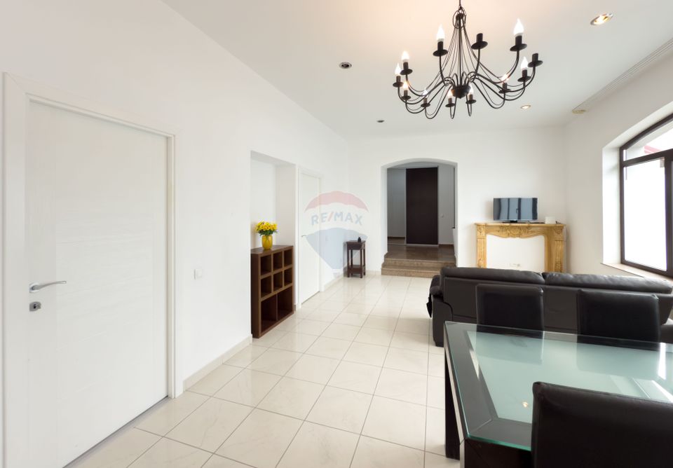 9 room House / Villa for sale