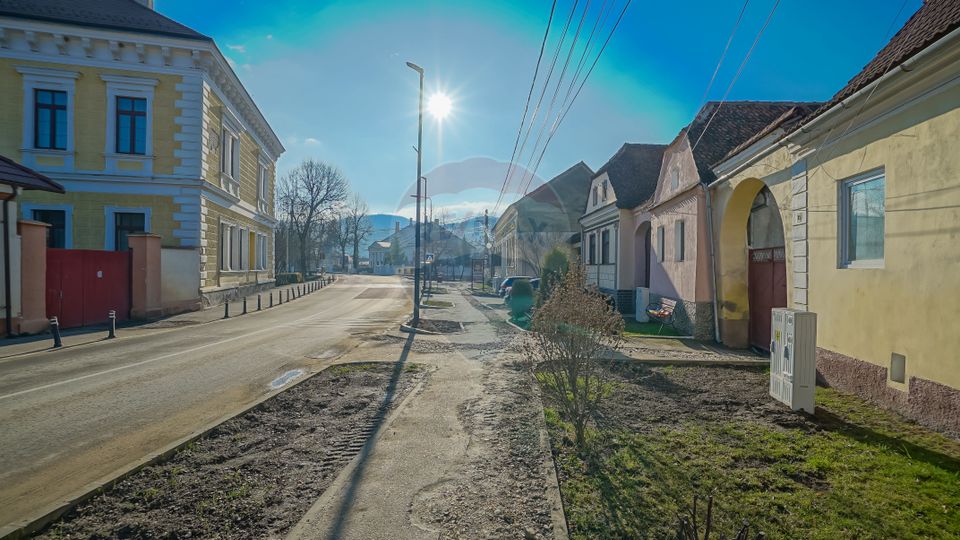 Cristian, locuinta saseasca, curte comuna