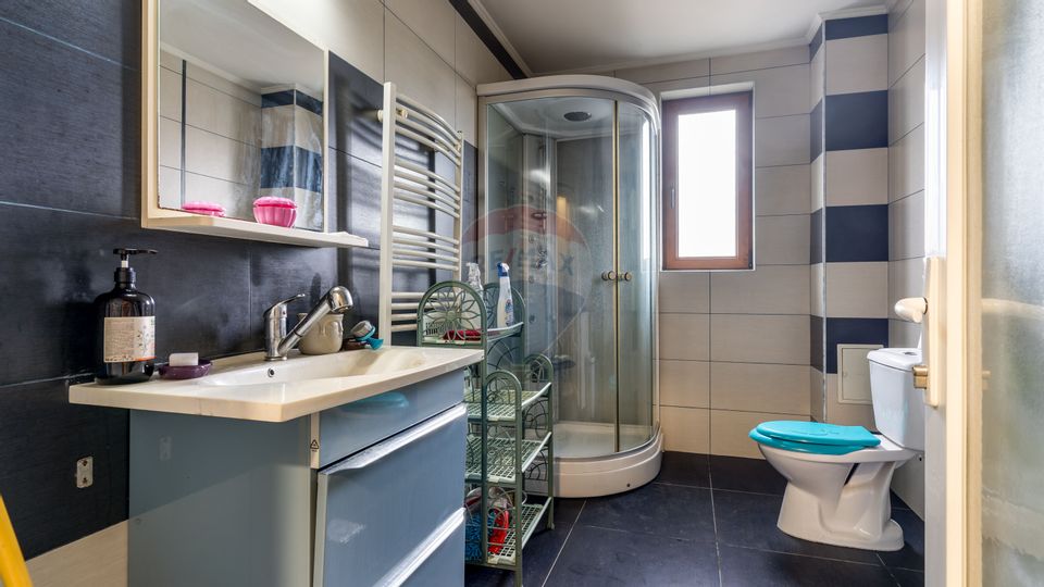 6 room House / Villa for sale, Central area