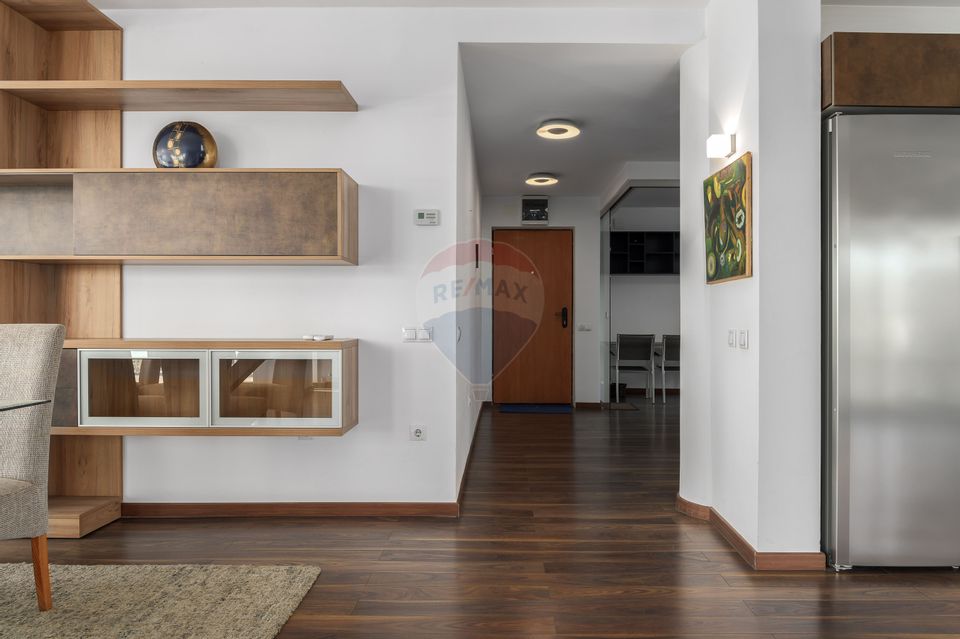 Apartament cu 5 camere de vânzare în zona Baneasa