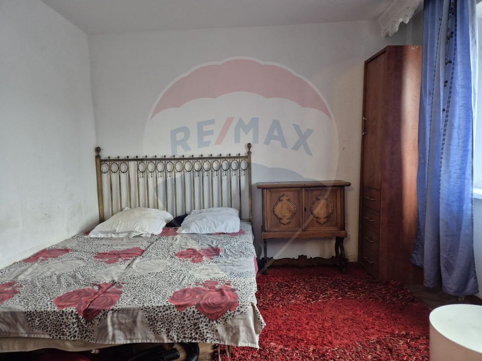 3 room Apartment for rent, Milcov area