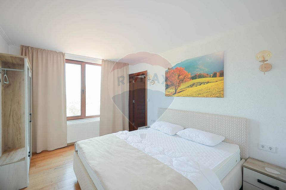 Pensiune de Vânzare cu 8 dormitoare, Rișca, Jud. Cluj