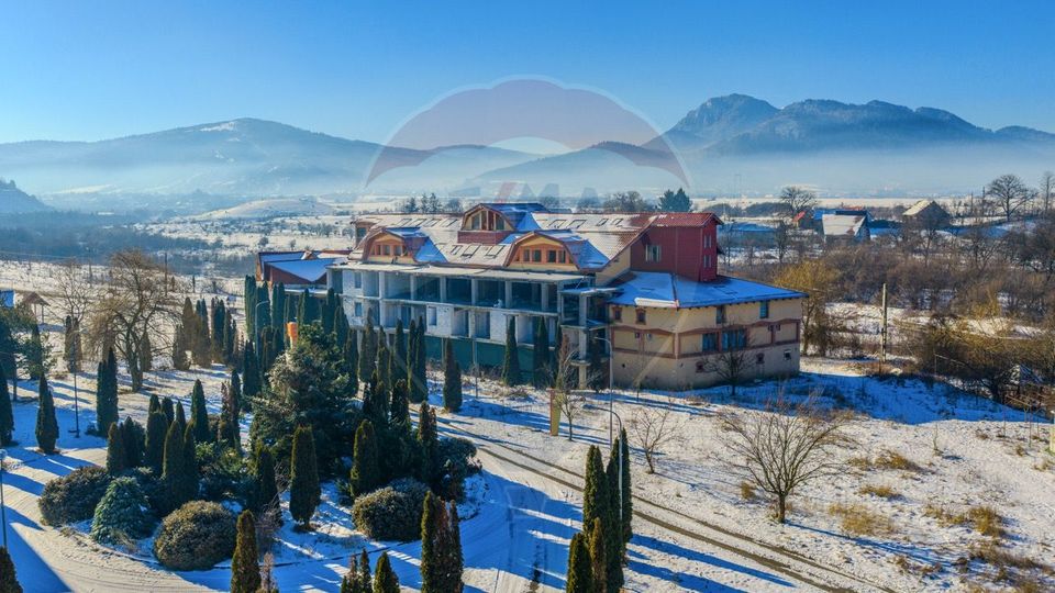 Activ Hotelier SubEvaluat | 18.000 mp construiti | 3 ha teren | BRASOV