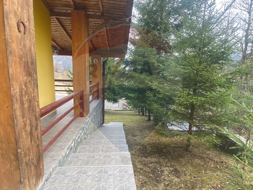 DE VANZARE Casă / Vilă cu 6 camere  Podul Dambovitei/ Arges