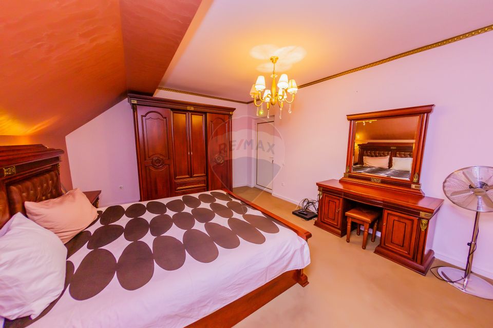 Vilă cu 5 camere de închiriat