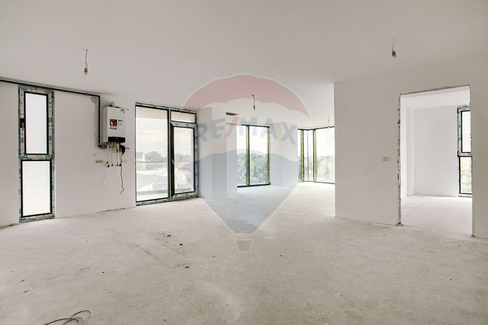 3 room Apartment for sale, Subcetate area