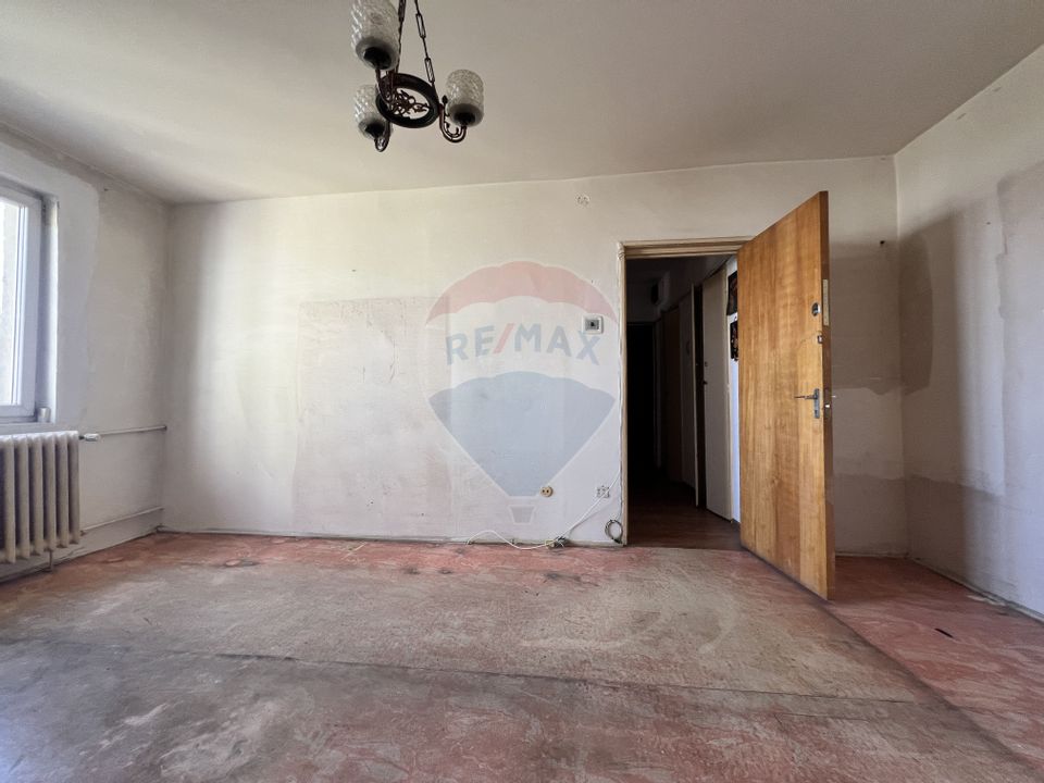 Garsonieră decomandată, luminoasă, Șos. Pantelimon nr. 237