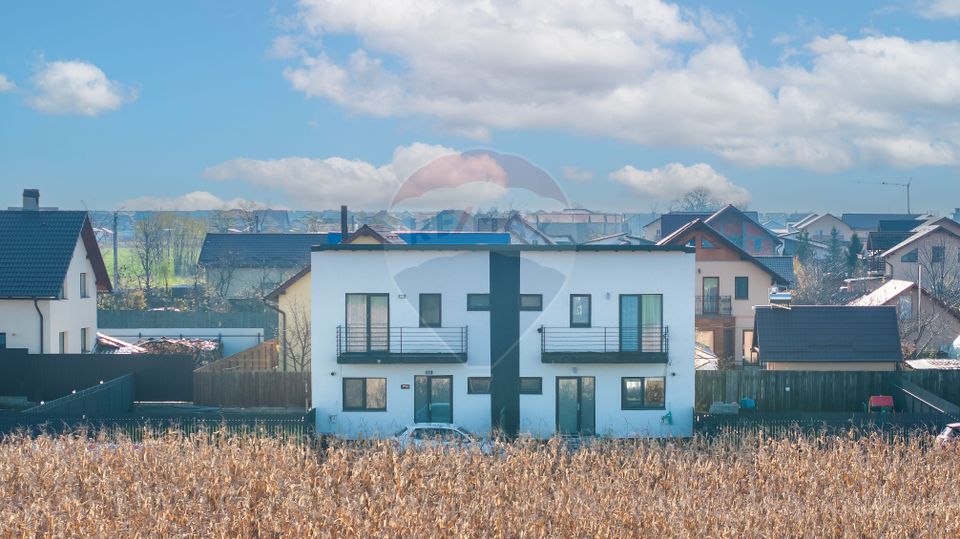 4 room House / Villa for sale