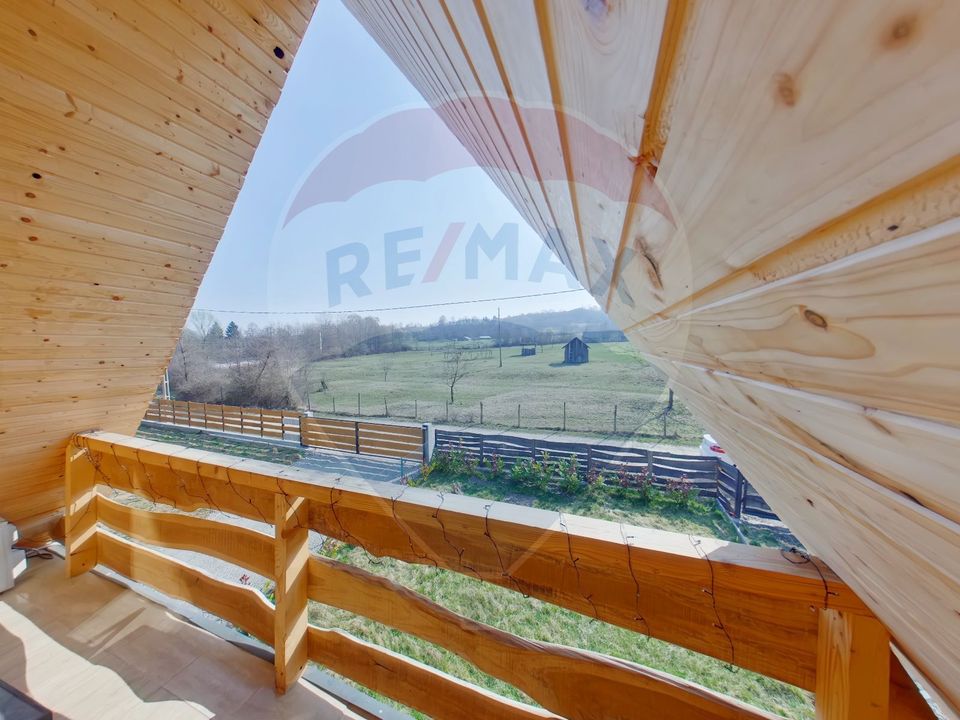 4 room House / Villa for sale