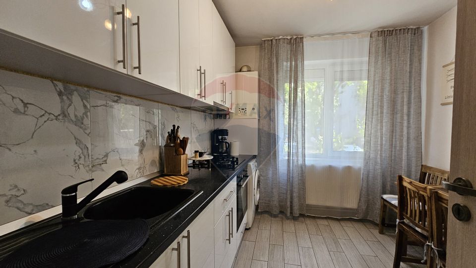 Apartament cu 3 camere de vânzare în zona Pacii, mobilat și utilat