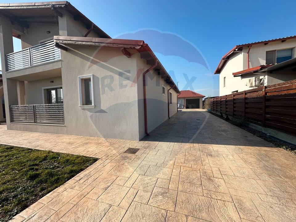 7 room House / Villa for sale