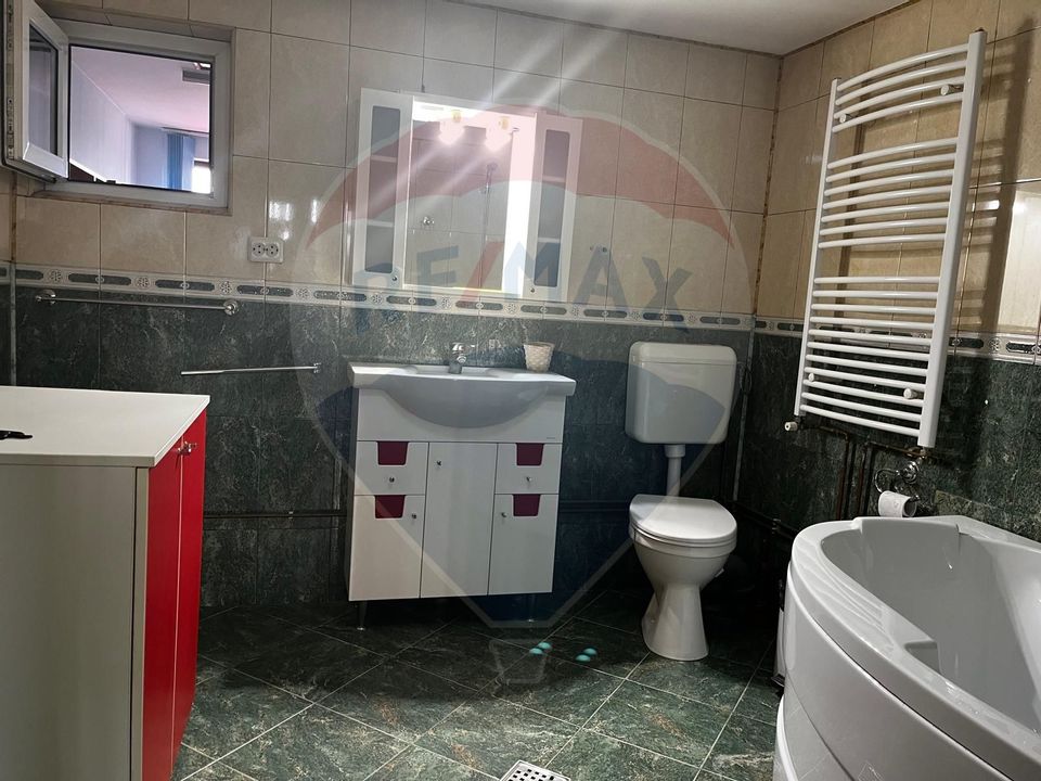 7 room House / Villa for sale