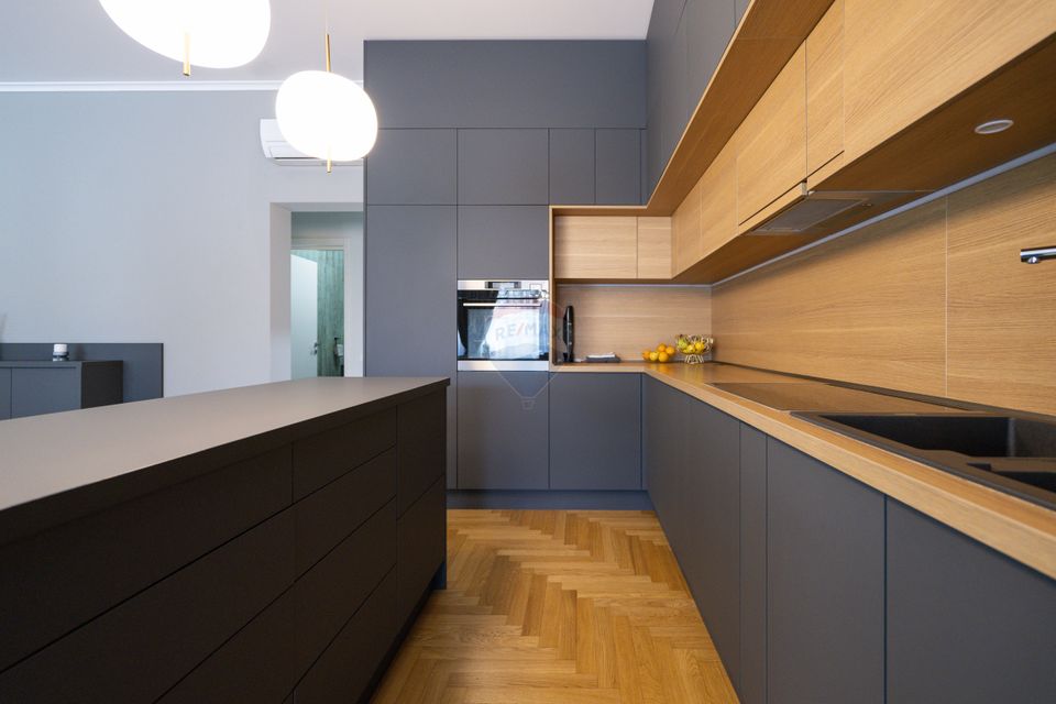 5 room House / Villa for sale, Dealuri Oradea area