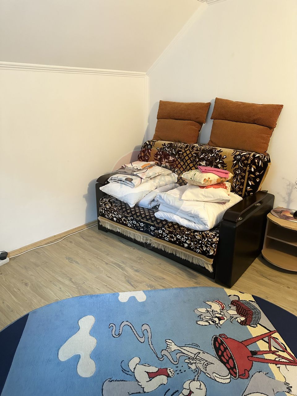 12 room Hotel / Pension for sale