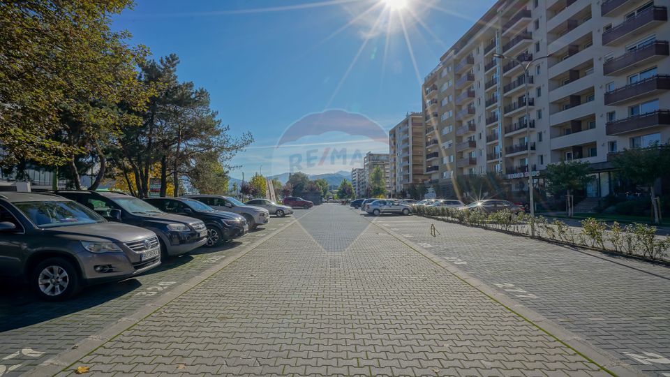 De închiriat apartament 2 camere, Urban Coresi, pet friendly