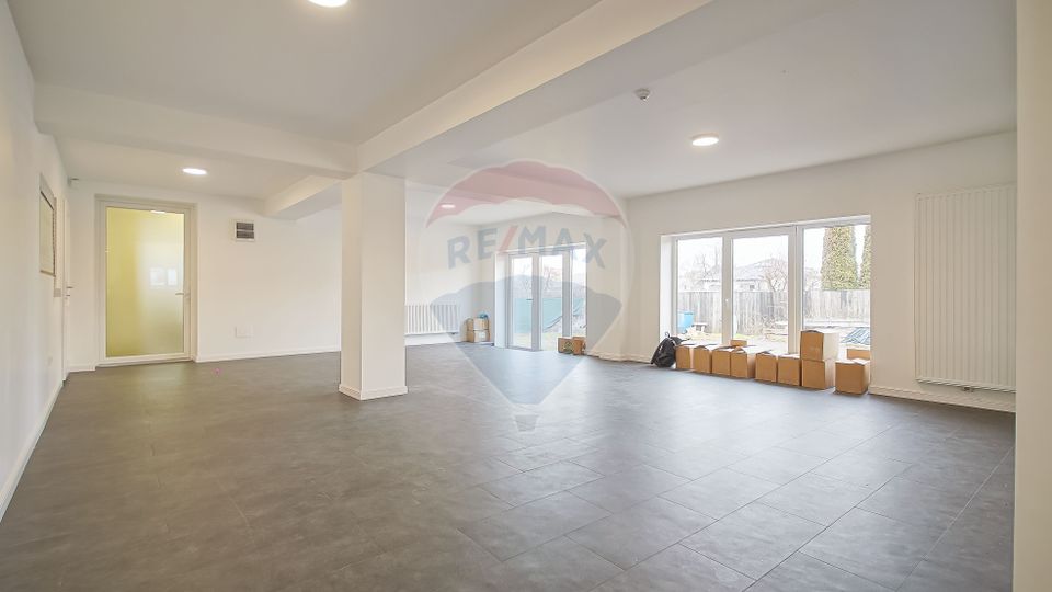 COMISION 0|VILA  STUPINI – 1.400 MP TEREN, 295 MP UTILI