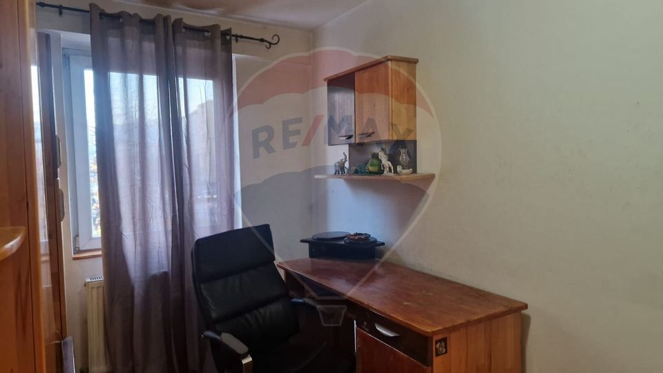 Apartament cu 4 camere de închiriat/ pet friendly/ cazare muncitori