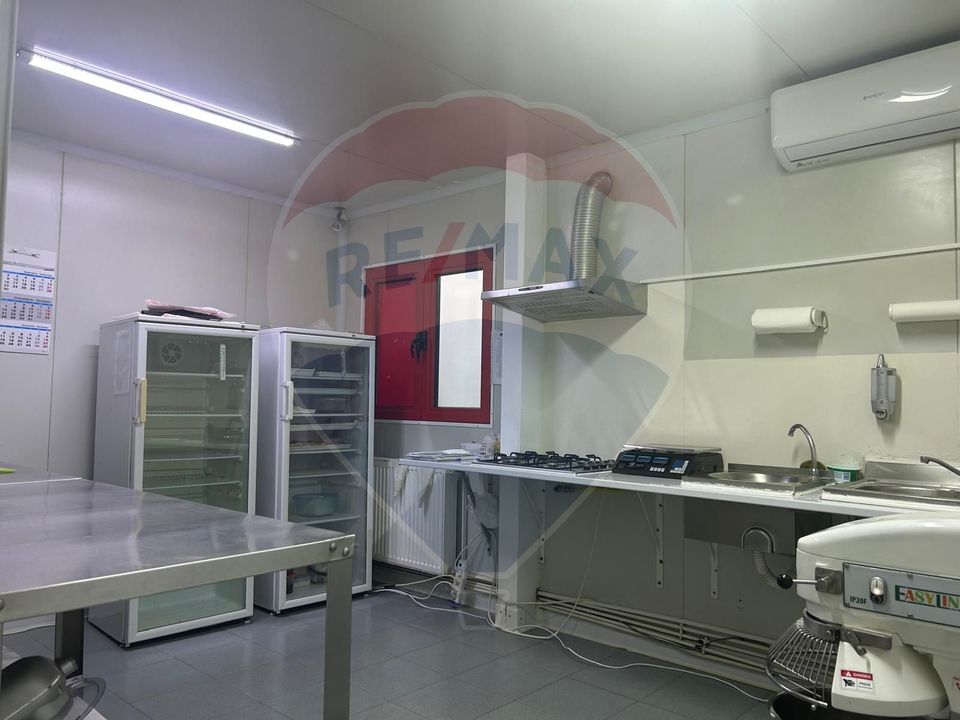 94sq.m Commercial Space for sale