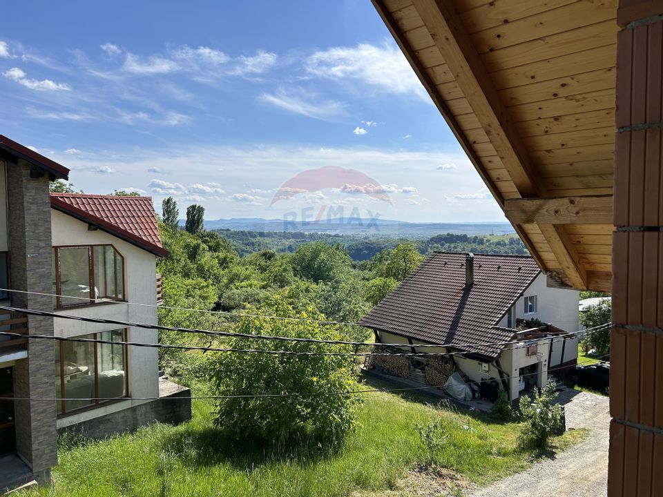 5 room House / Villa for sale