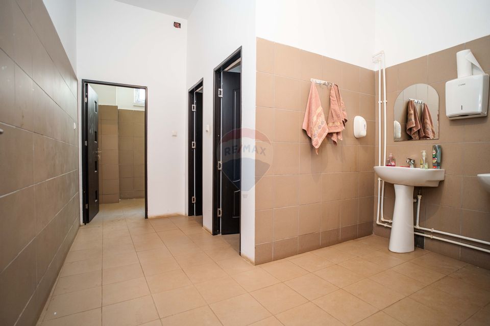 1,140sq.m Industrial Space for rent, Est area